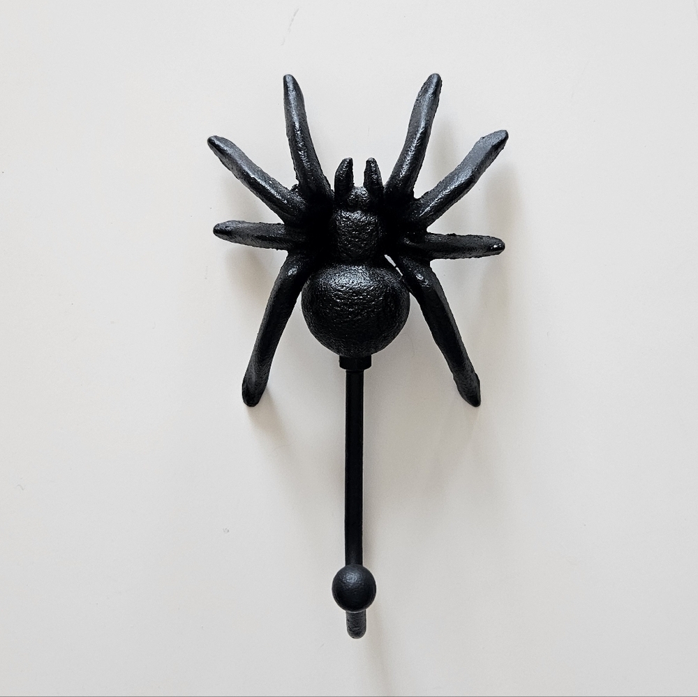 Cast Iron Tarantula Spider Wall Hook
